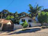 Casas e Sobrados