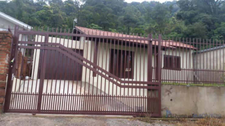 Casas e Sobrados