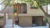 Casas e Sobrados