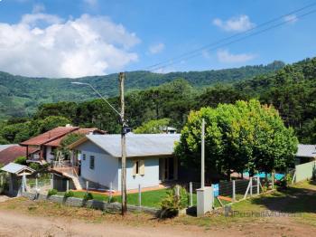 Casas e Sobrados