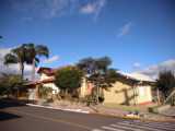 Casas e Sobrados